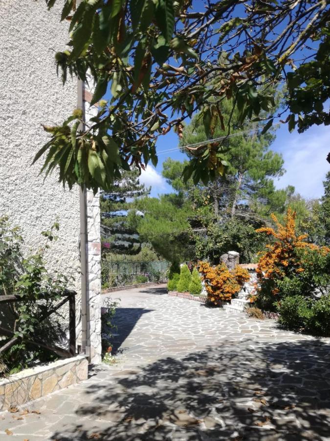 B&B Nel Verde Montesano sulla Marcellana Exterior foto